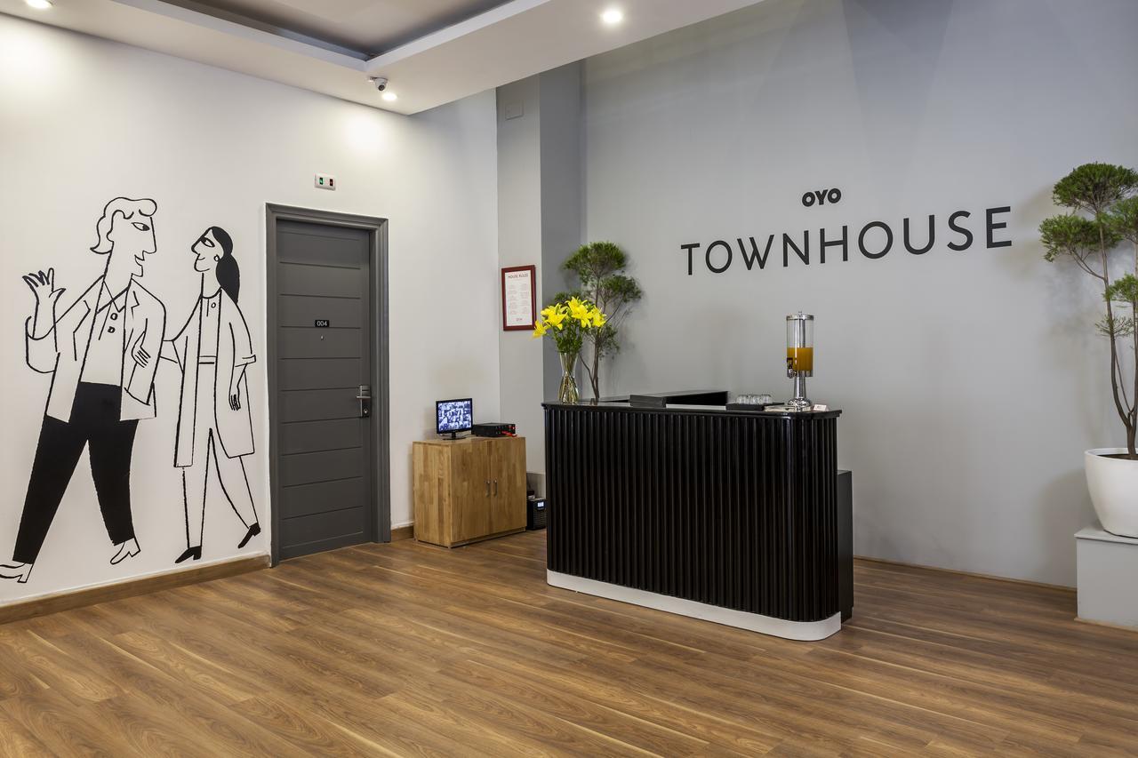 Oyo Townhouse 010 La Paradise New Delhi Luaran gambar